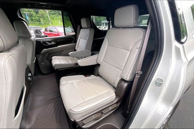 2023 GMC Yukon SLT
