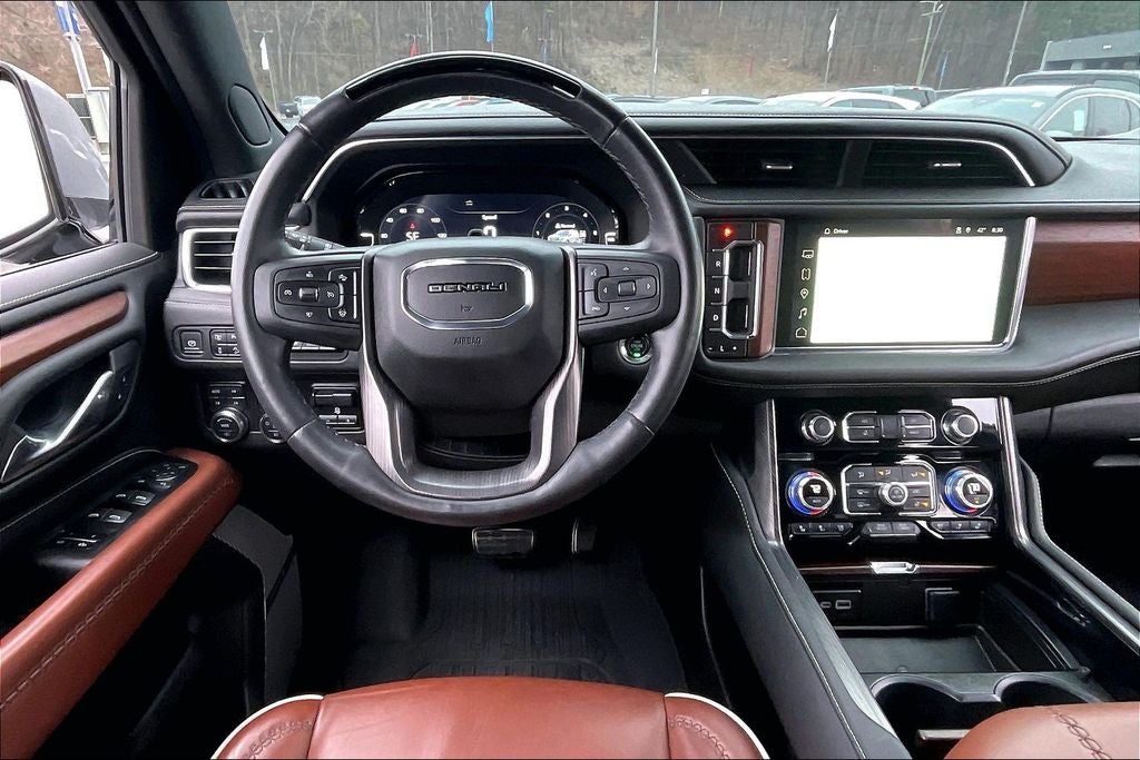 2023 GMC Yukon XL Denali Ultimate