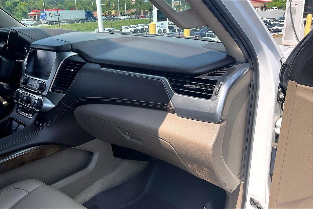 2016 Chevrolet Suburban LT
