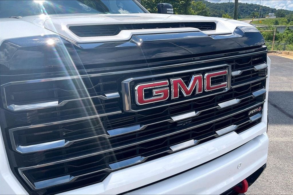 2024 GMC Sierra 2500HD AT4
