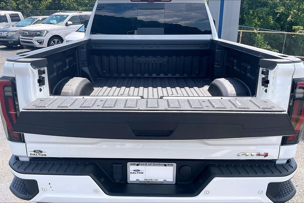2024 GMC Sierra 2500HD AT4