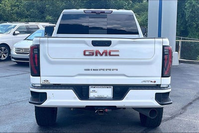 2024 GMC Sierra 2500HD AT4