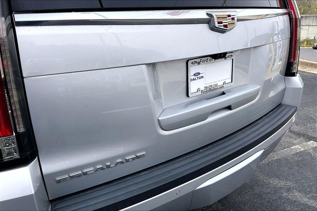 2020 Cadillac Escalade Luxury