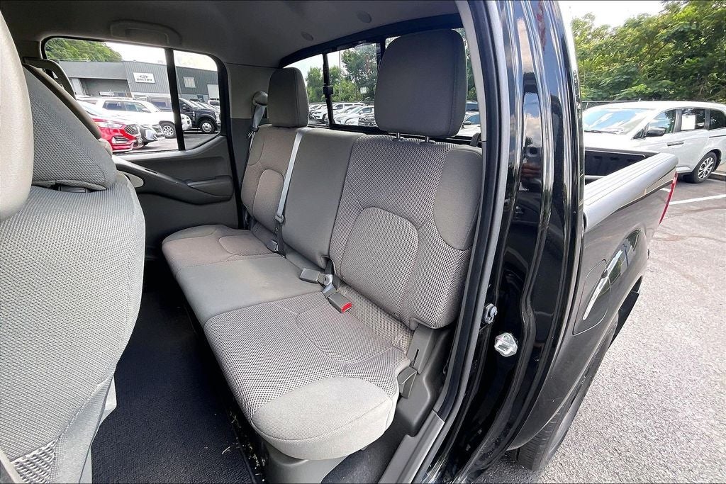 2021 Nissan Frontier SV