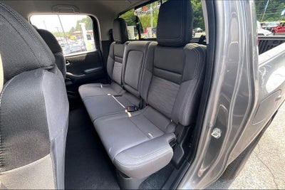 2024 Nissan Frontier SV