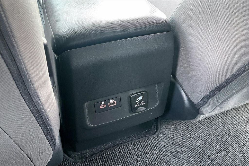 2024 Nissan Frontier SV