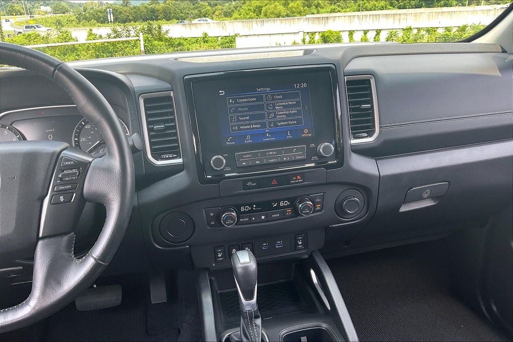 2024 Nissan Frontier SV