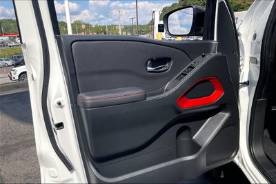 2024 Nissan Frontier PRO-X