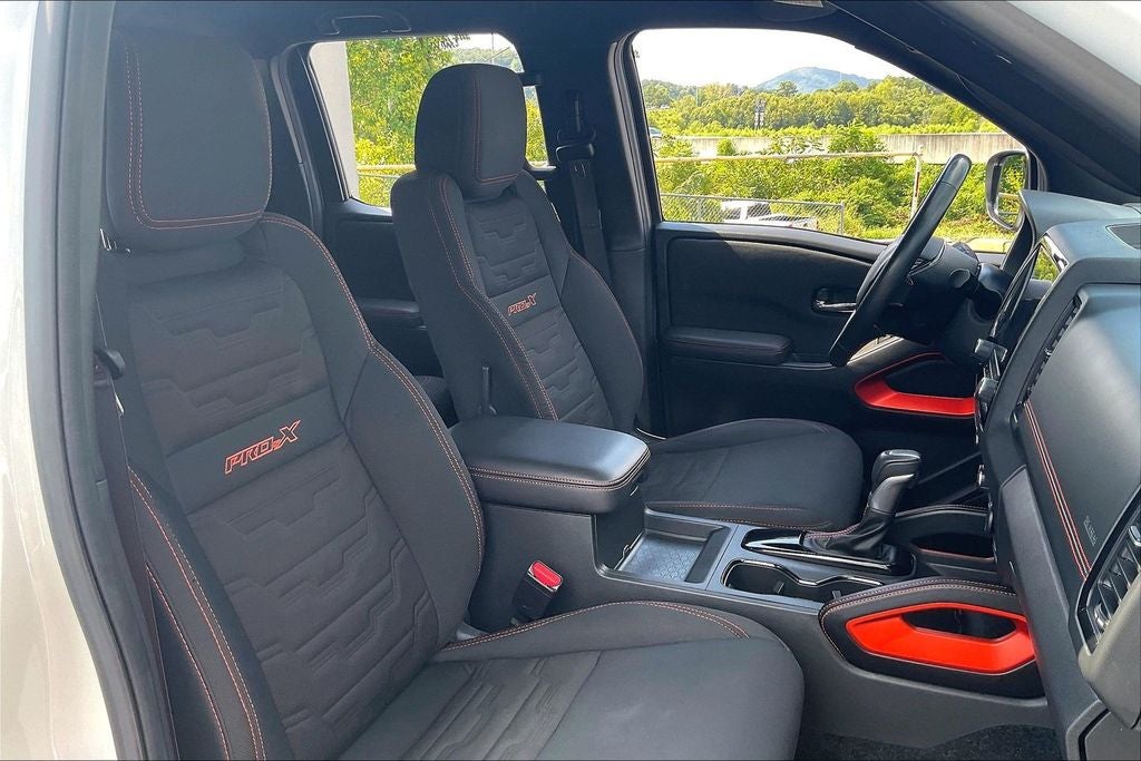 2024 Nissan Frontier PRO-X