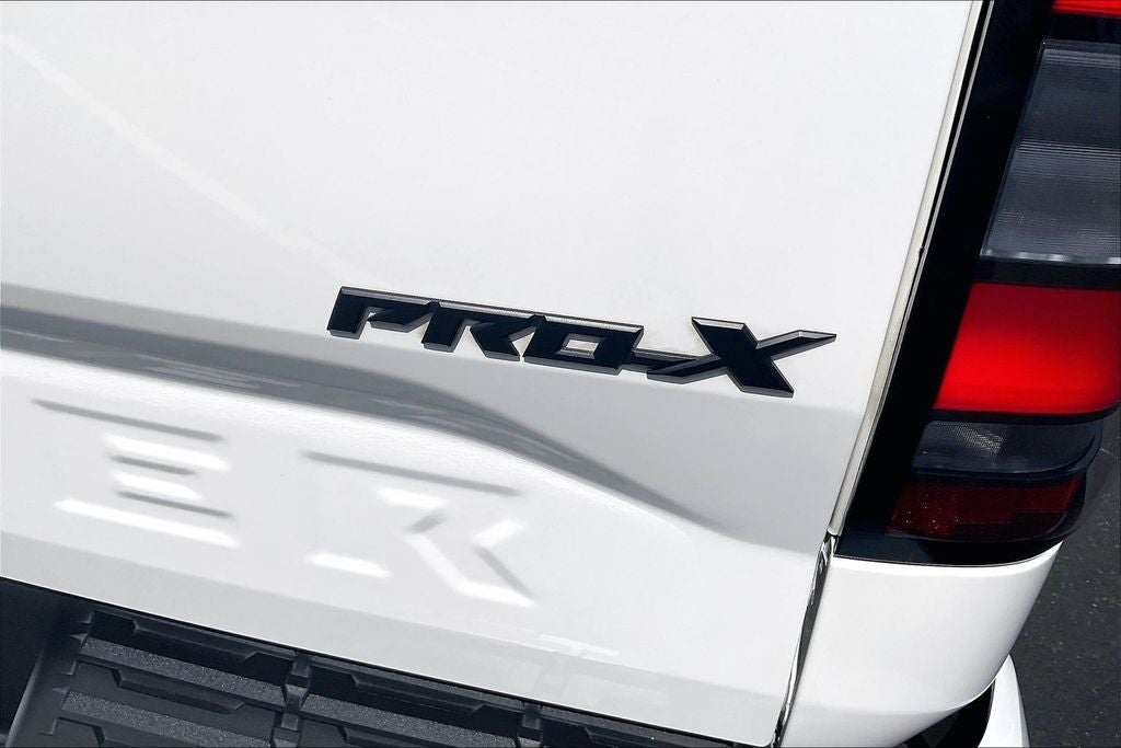 2024 Nissan Frontier PRO-X