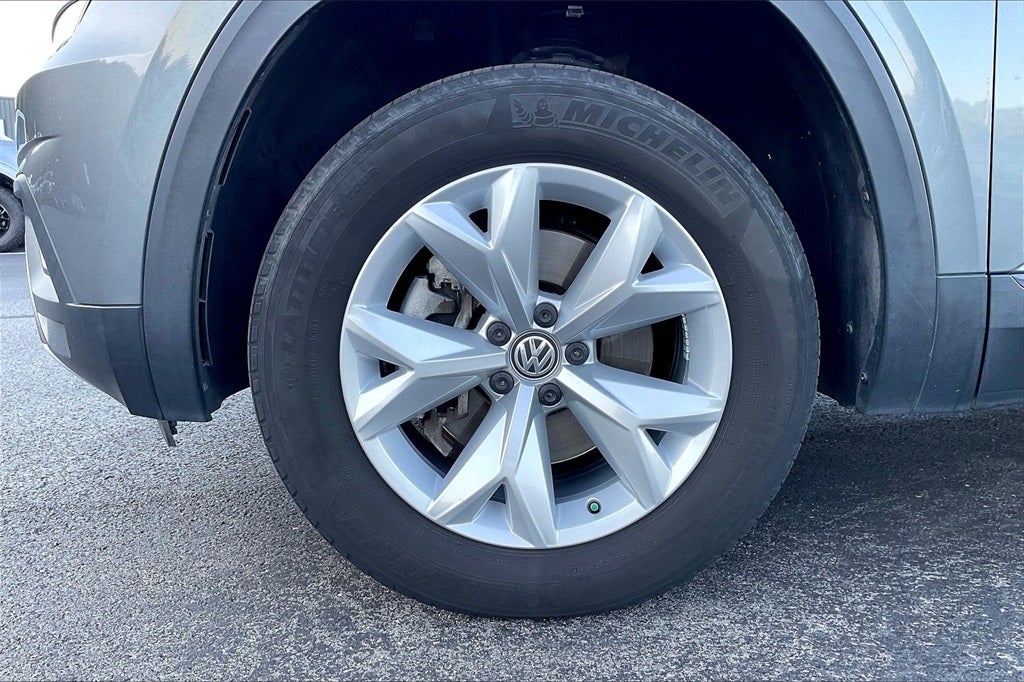 2018 Volkswagen Atlas 2.0T SE w/Technology
