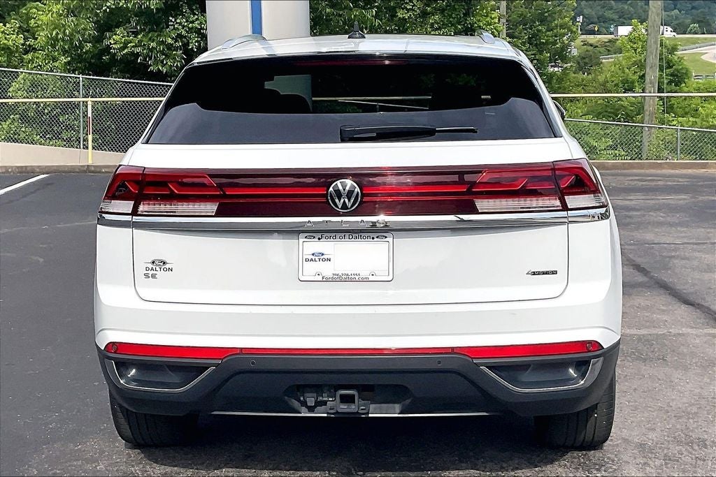 2025 Volkswagen Atlas Cross Sport 2.0T SE w/Technology