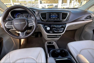 2020 Chrysler Voyager LXI