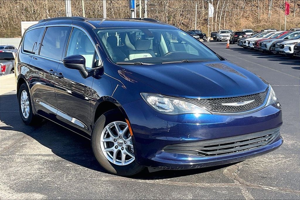2020 Chrysler Voyager LXI