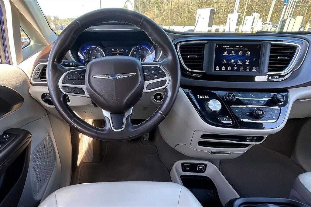 2020 Chrysler Voyager LXI