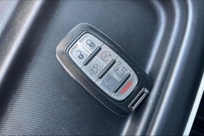 2020 Chrysler Pacifica Touring