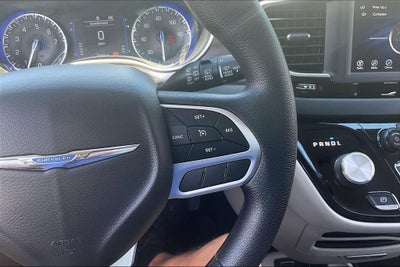 2020 Chrysler Pacifica Touring