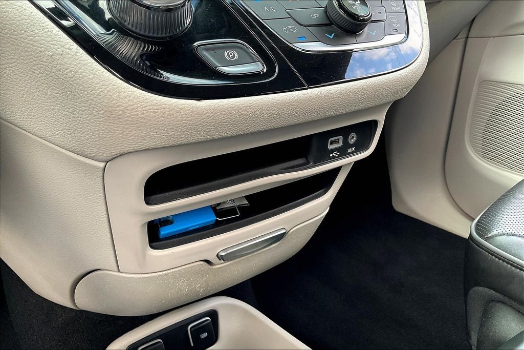 2020 Chrysler Pacifica Limited