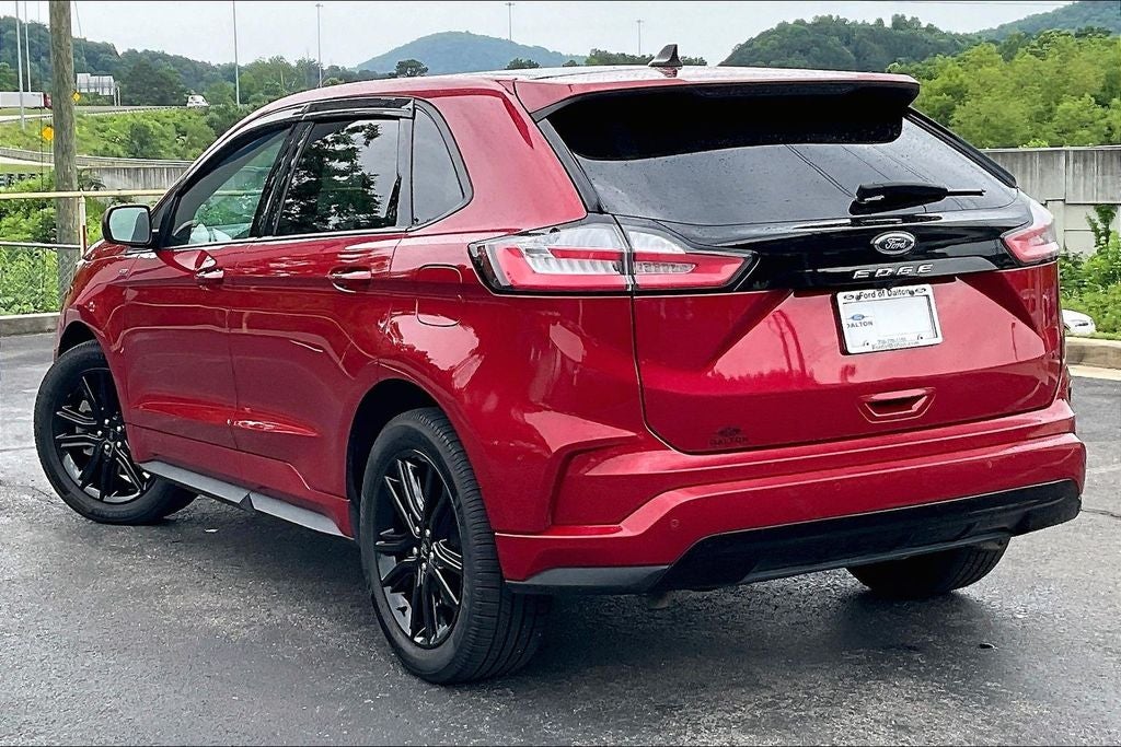 2022 Ford Edge ST Line