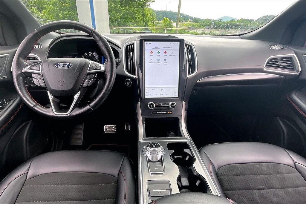 2022 Ford Edge ST Line