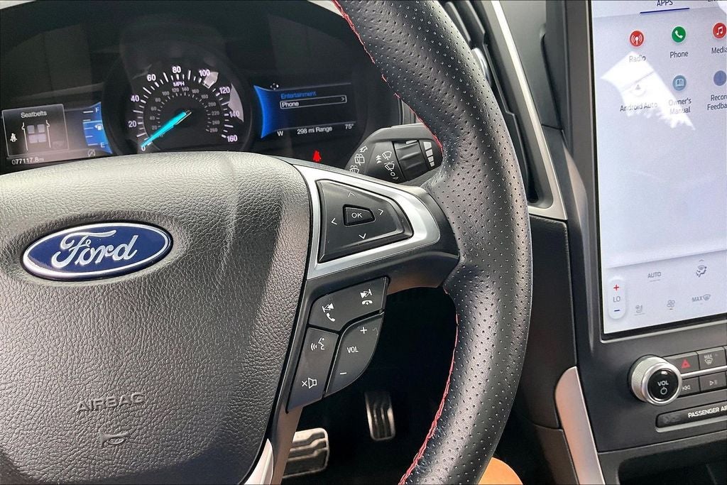 2022 Ford Edge ST Line