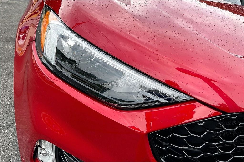 2022 Ford Edge ST Line