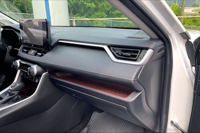 2024 Toyota RAV4 Limited