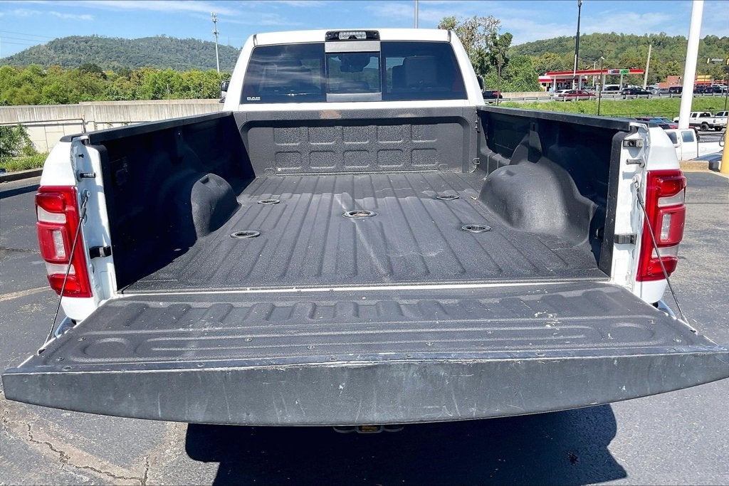 2022 RAM 3500 Laramie