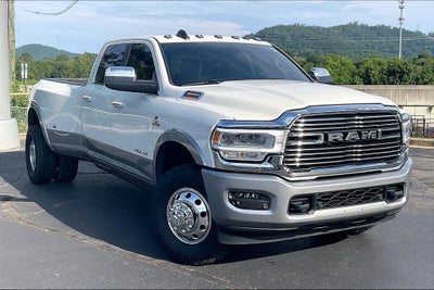 2022 RAM 3500 Laramie
