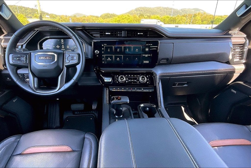 2024 GMC Sierra 1500 AT4