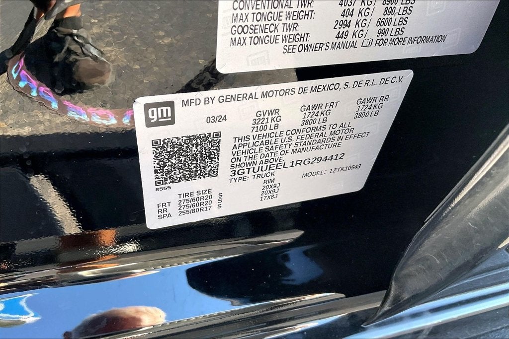 2024 GMC Sierra 1500 AT4
