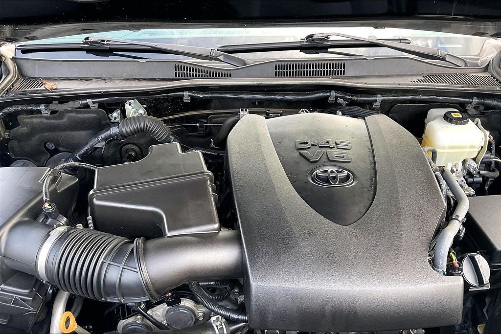 2022 Toyota Tacoma TRD Off-Road V6