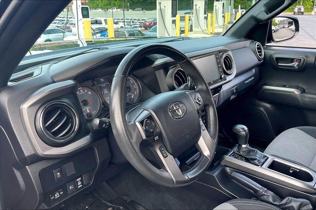 2022 Toyota Tacoma TRD Off-Road V6