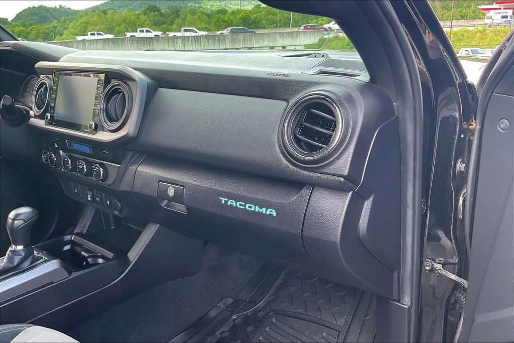 2022 Toyota Tacoma TRD Off-Road V6