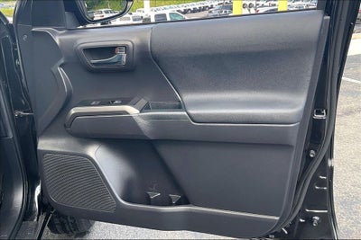 2022 Toyota Tacoma TRD Off-Road V6