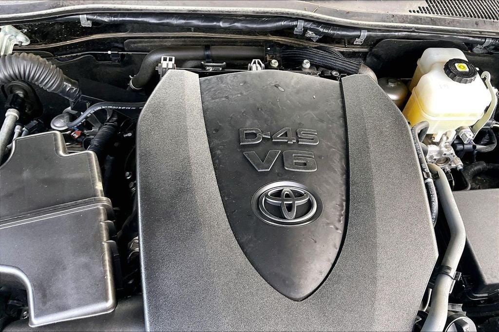2022 Toyota Tacoma TRD Off-Road V6