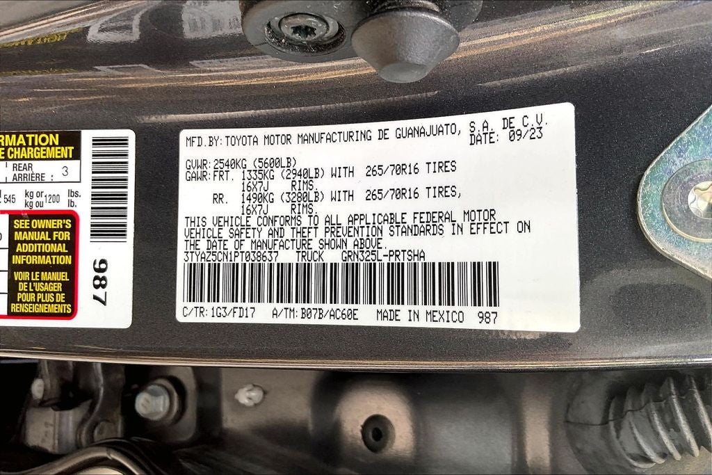 2023 Toyota Tacoma TRD Off-Road V6