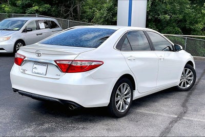 2016 Toyota Camry XLE