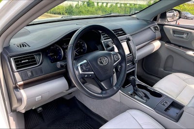2016 Toyota Camry XLE