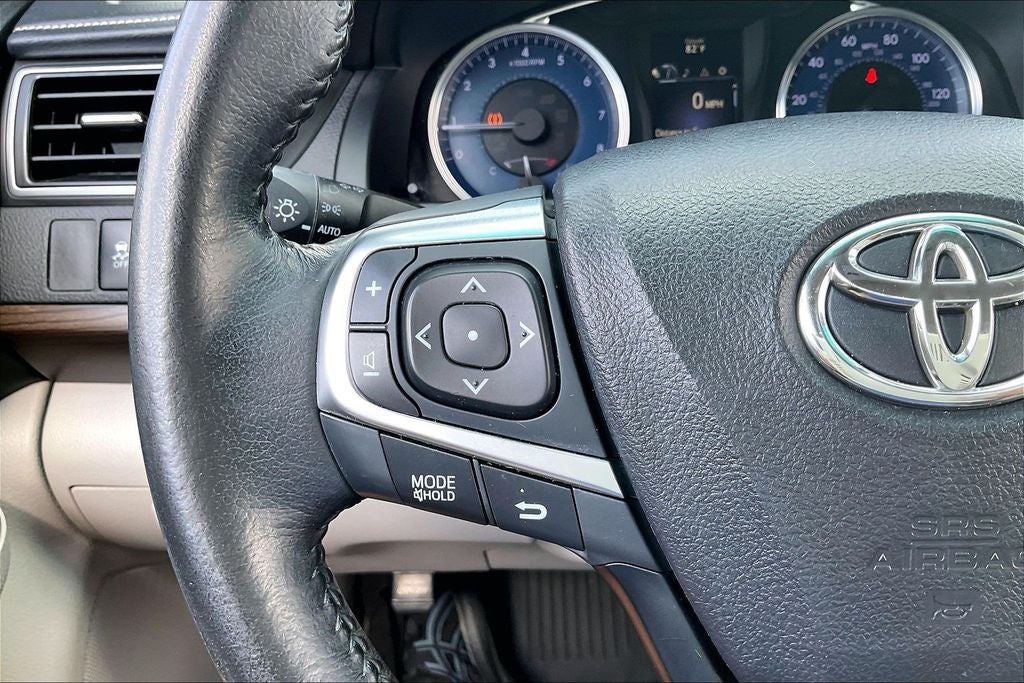 2016 Toyota Camry XLE