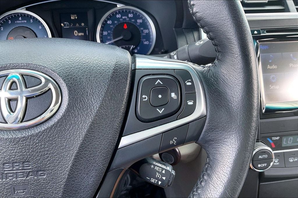 2016 Toyota Camry XLE
