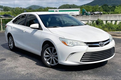 2016 Toyota Camry XLE