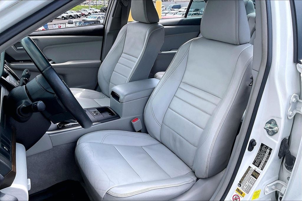 2016 Toyota Camry XLE