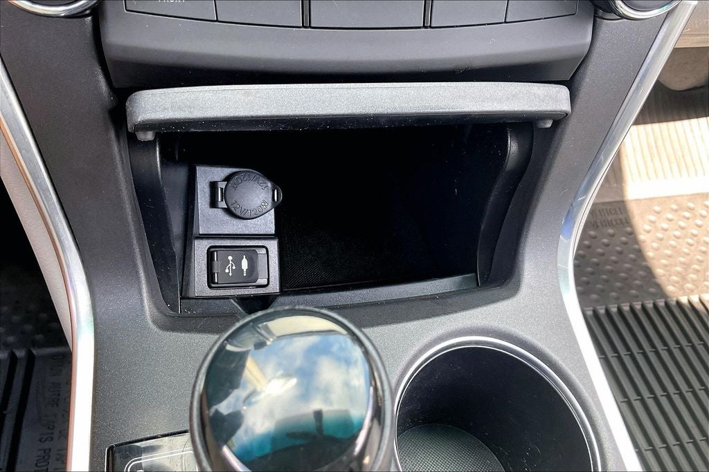 2016 Toyota Camry XLE