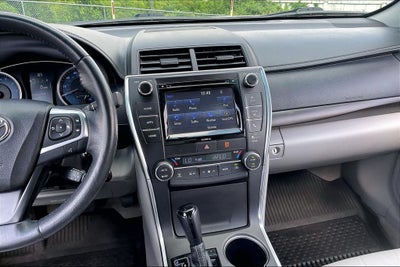 2016 Toyota Camry XLE