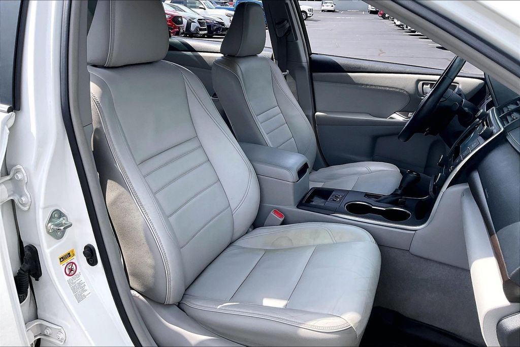 2016 Toyota Camry XLE