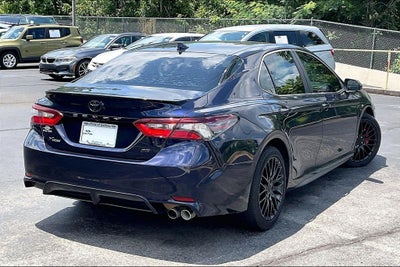 2022 Toyota Camry SE