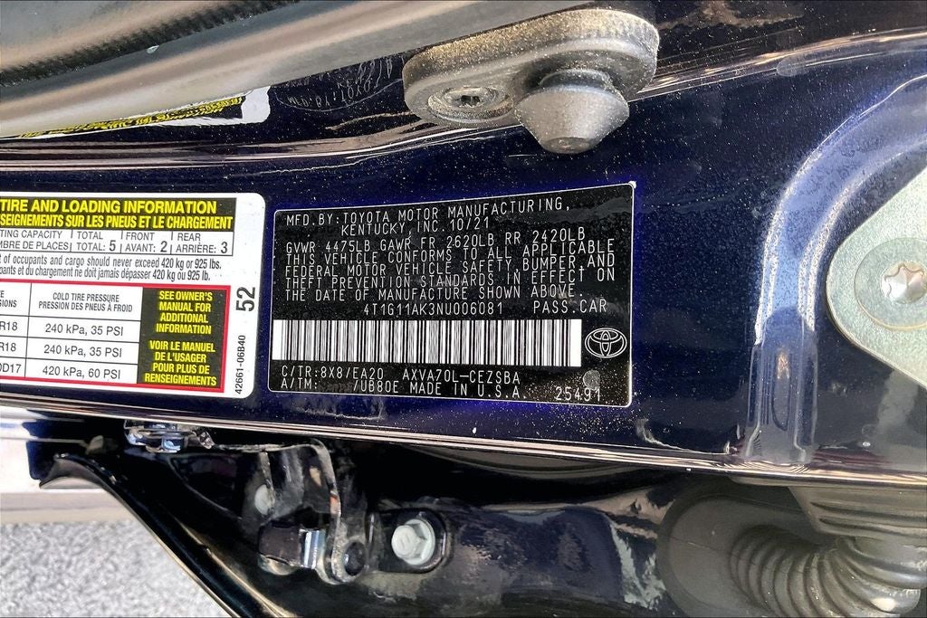 2022 Toyota Camry SE
