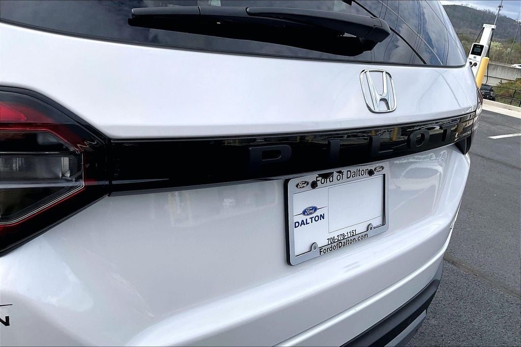 2025 Honda Pilot Elite