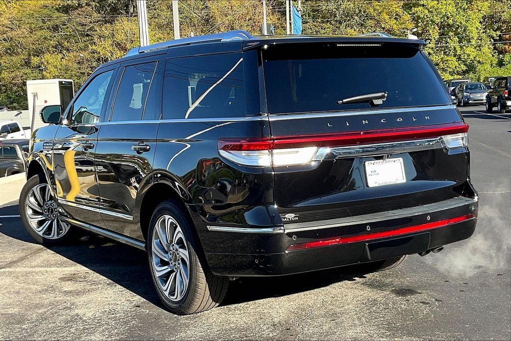 2023 Lincoln Navigator Reserve